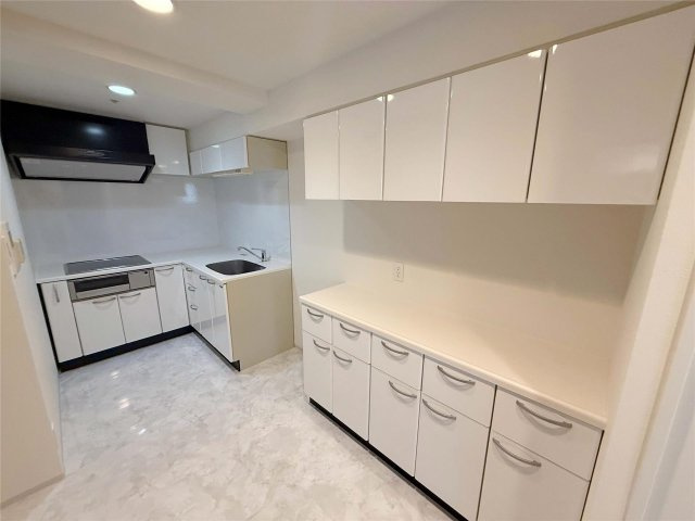 西宮市津門西口町の賃貸マンションのキッチン