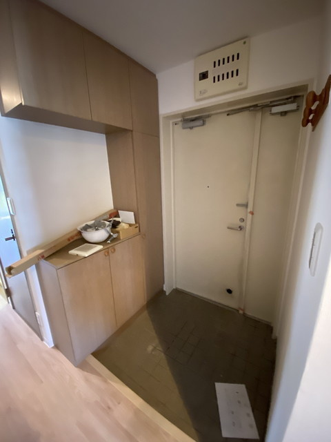 西宮市甲子園浜田町の賃貸マンションの玄関