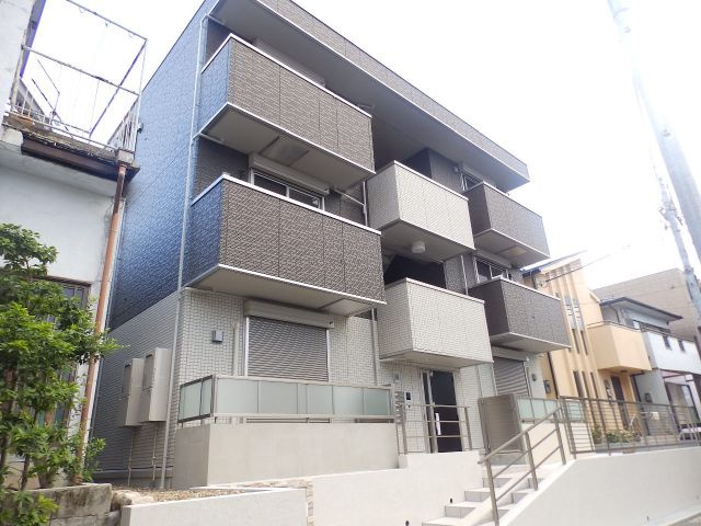 神戸市灘区天城通１丁目のアパート