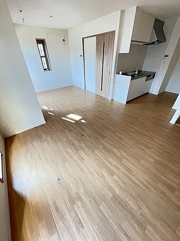 西宮市神垣町のアパートの居間・リビング