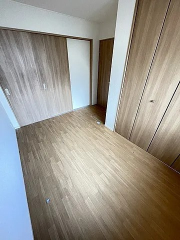 西宮市神垣町のアパートの居間・リビング