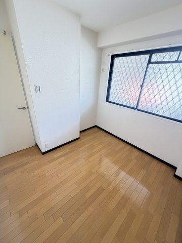 エリム摩耶の居間・リビング