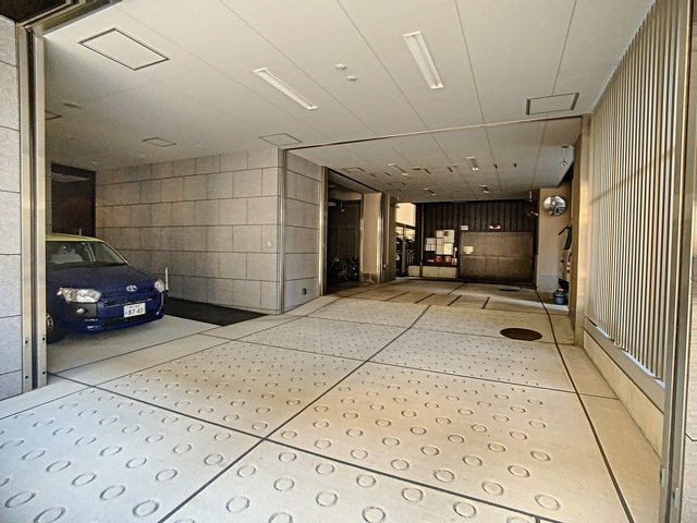 ザ･レジデンス神戸元町通のロビー