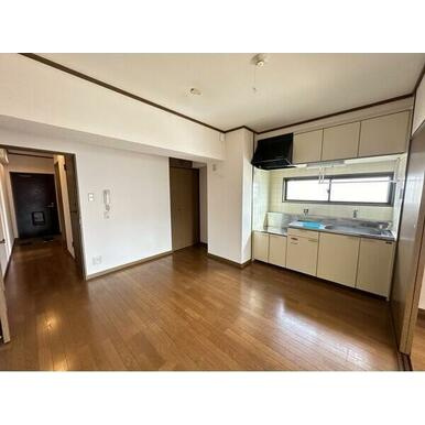 グレードタイム六甲の居間・リビング
