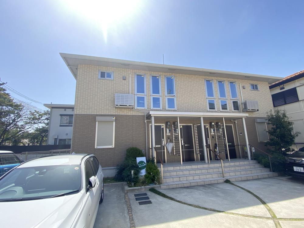 西宮市川西町のアパート