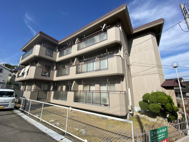 西宮市西平町の賃貸マンション
