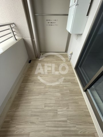 ウェリスタワー京町堀　西船場小学校区のバルコニー|ウェリスタワー京町堀　バルコニー