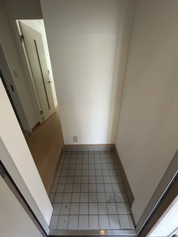 【玄関】フォレストコート西元町