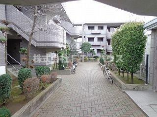 シャルマンカルチェのエントランス