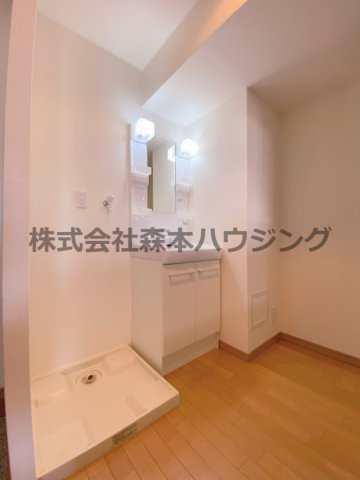 【洗面所】 | 　ネクスプロス大和田 | ゆったりとスペースのある洗面所