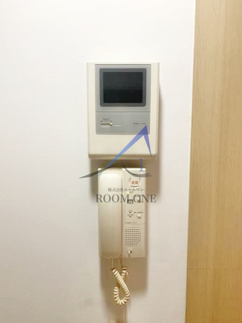エクレール一番町のセキュリティ|モニター付きインターホンです。