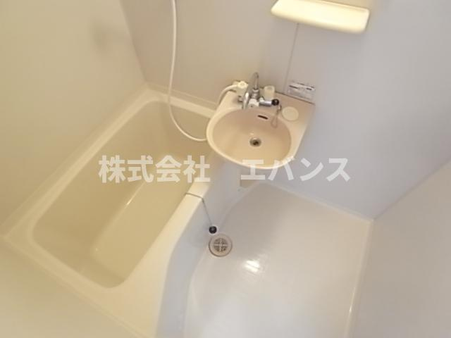 【浴室】 | ライトピア村田 | 日々の疲れを癒すお風呂付です