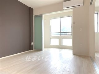 Priol　Creciaの居間・リビング|エアコン付き