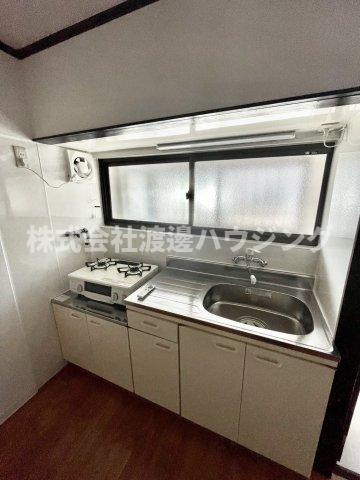 田能4丁目貸家のキッチン