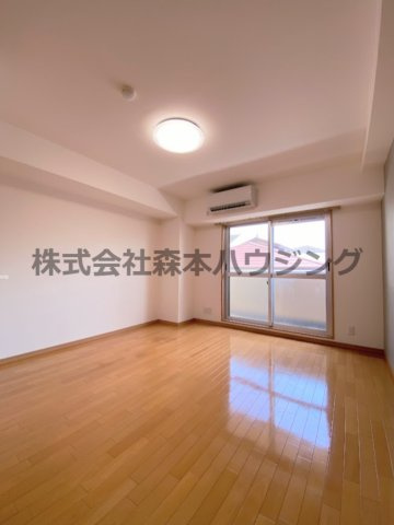 【洋室】 | 　ネクスプロス大和田 | 明るい洋室です
