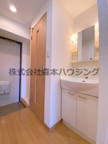 【洗面所】 | 　ネクスプロス大和田 | スペースが確保できる洗面所です