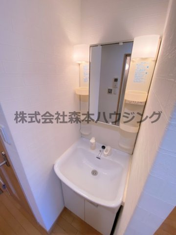 【独立洗面台】 | 　ネクスプロス大和田 | 使いやすい独立洗面台です