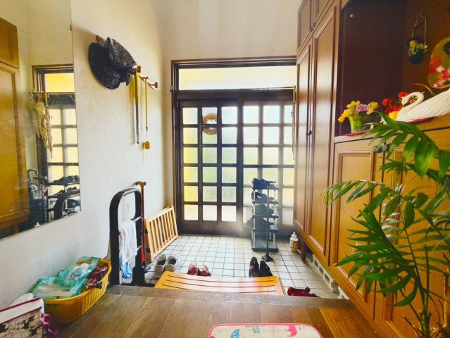 日光市猪倉中古住宅♪の玄関