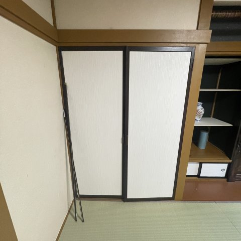 登別市若草町1丁目9-14戸建の収納