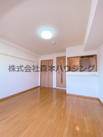 【洋室】 | 　ネクスプロス大和田 | 広々とした洋室です