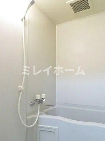 カーサ大井町の浴室