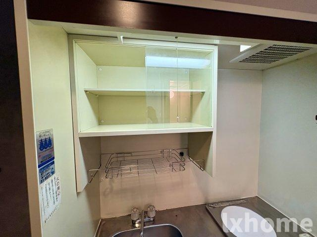 プラットホーム総持寺駅前の収納