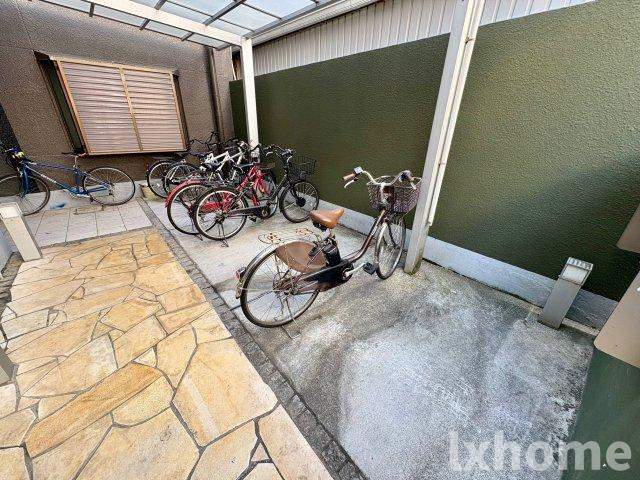 プラットホーム総持寺駅前のその他共用部分