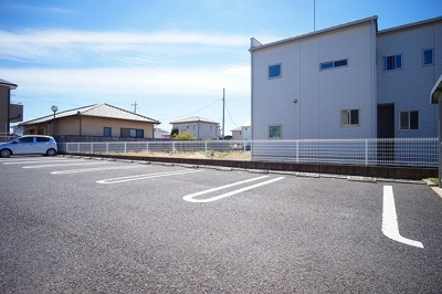 【駐車場】 | ソレイユ　シャトウ | 駐車場完備です
