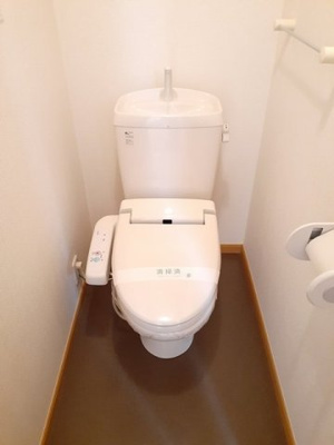 【トイレ】 | ヴィラ　シンフォニーＡ | 落ち着いたトイレです