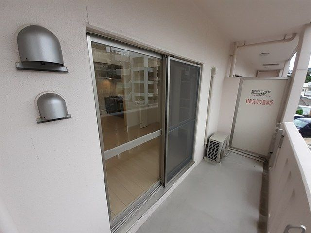 【バルコニー】アンドーバーテラス識名