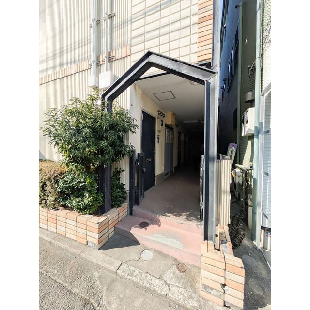 ウィンブルーム屏風浦のエントランス