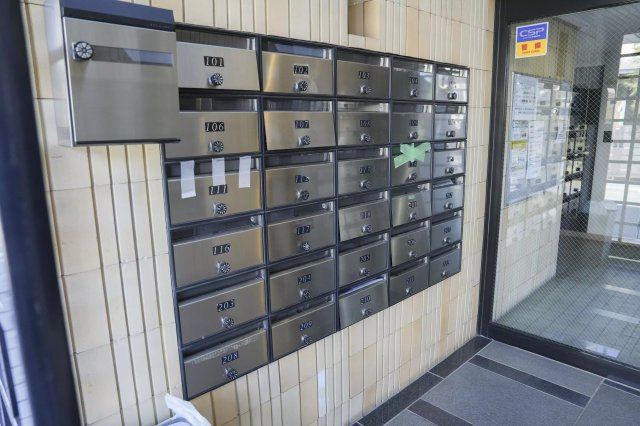 AP327 レオパード中野 111のエントランス|



