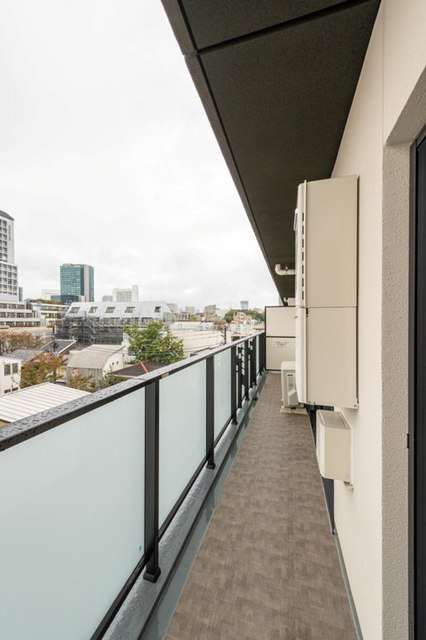 ラ・カーサ広尾のバルコニー|※写真は同タイプ住戸です。