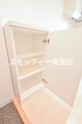 FDS　KOHAMA　WESTの収納
