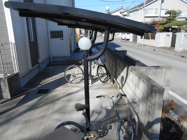 レオネクストティエラのその他|駐輪場付きです