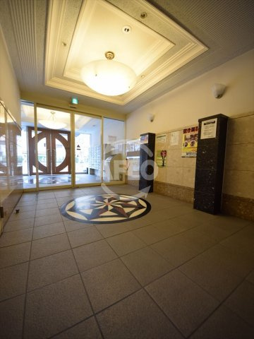 エスリード難波駅前のロビー|エスリード難波駅前　ロビー