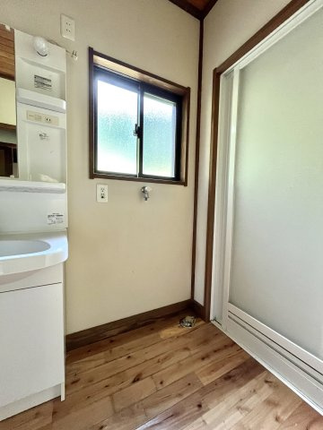 【ランドリースペース】 | 周智郡森町三倉　中古住宅 | 洗濯機置き場