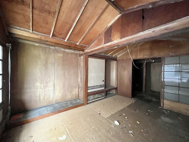 【和室】 | 周智郡森町三倉　中古住宅 | 2階の6帖間