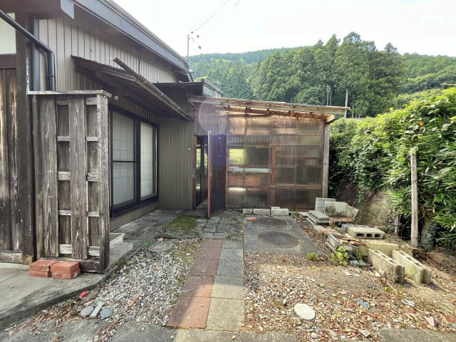 【駐車場】 | 周智郡森町三倉　中古住宅