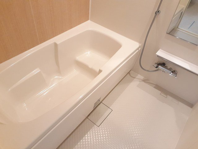 ノーブルＢの浴室