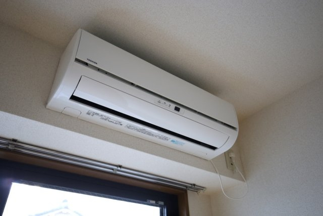 コンフォート日暮里の設備|エアコン