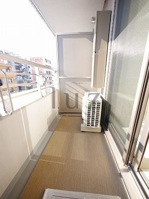 ガーラステーション横浜反町のバルコニー
