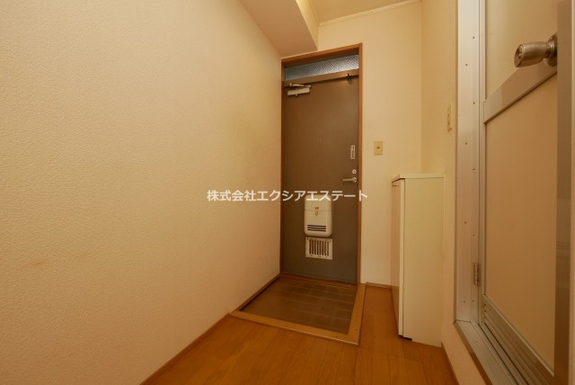 アネックス加賀屋の玄関