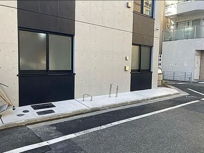 【駐車場】maison de grue