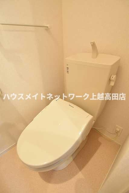 ボヌール源のトイレ|温水洗浄暖房便座