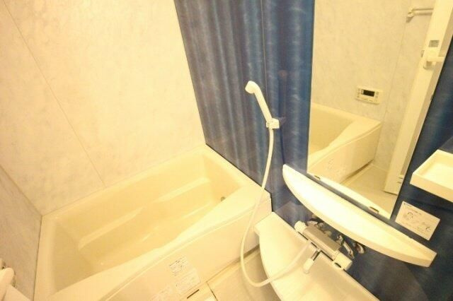 プライムアーバン千駄木の洗面所