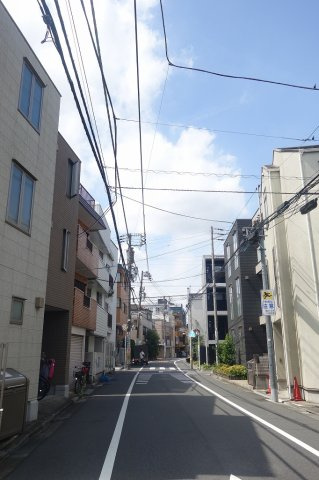 メゾンムラコシ1号館の周辺
