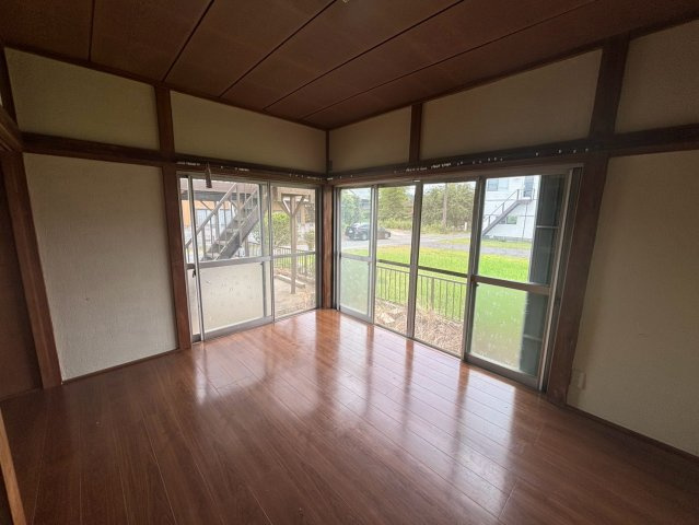 香取市堀之内　中古戸建の洋室