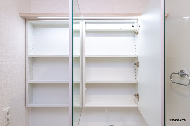 セレーノヴィータ中御所の洗面所