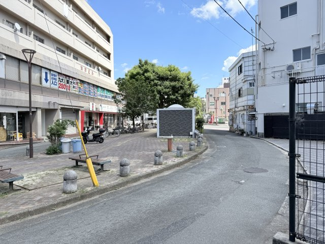 宮町680-5　　山本売家の前面道路含む現地写真